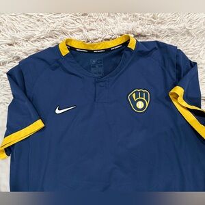 Nike Milwaukee Brewers Men's XL
Field Jersey - Navy